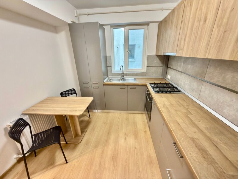 Unirii, 13 Septembrie, Casa Poporului, Hotelul Marriott, bloc 2022.